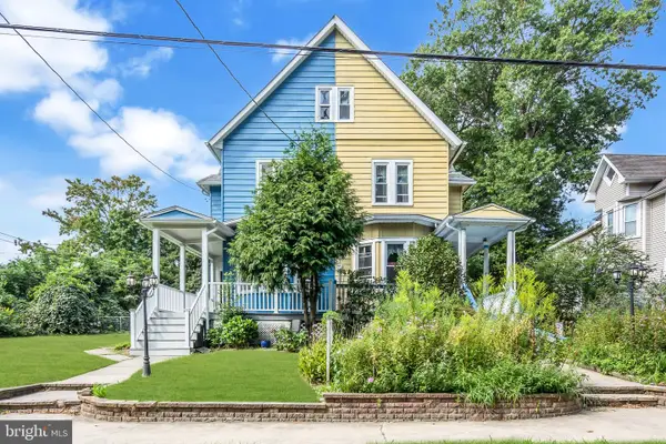212 Clifton Ave, MT HOLLY, NJ 08060