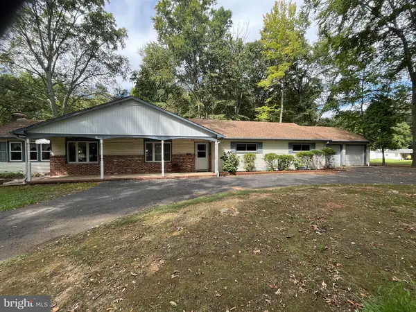 230 Burrs Rd, BURLINGTON TOWNSHIP, NJ 08016