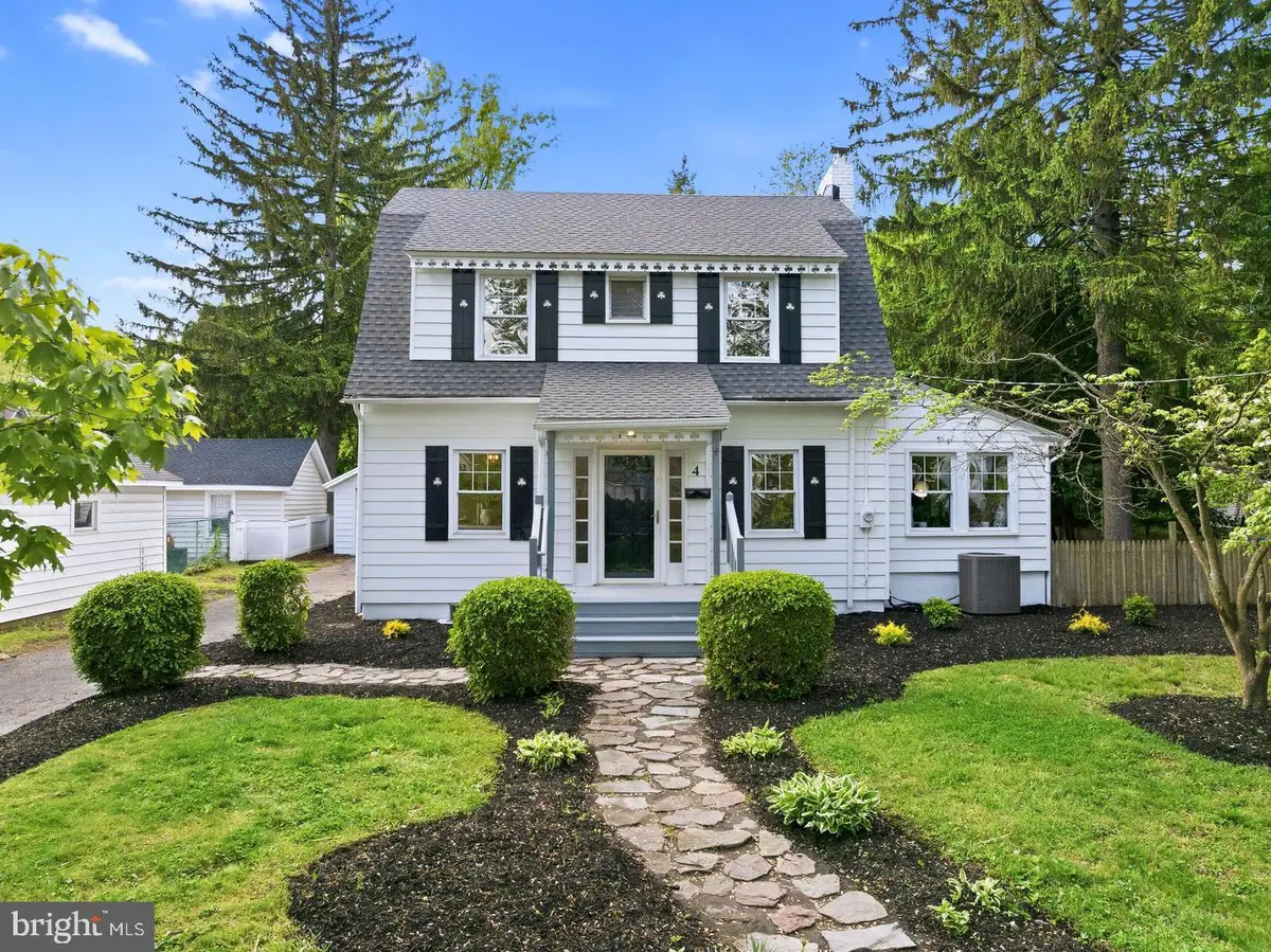 4 2nd St, Riverton, NJ 08077 - #1