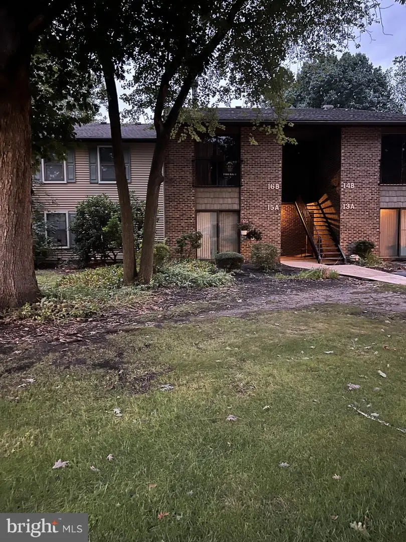 16-b W Bluebell Ln, Mount Laurel, NJ 08054 - #2