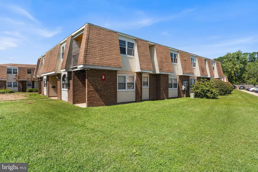 10 Florence Tollgate Pl, Florence, NJ 08518 - #2