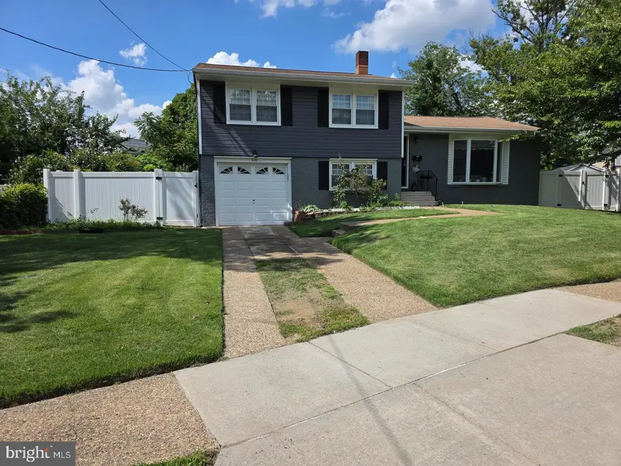 410 Taft Pl, Beverly, NJ 08010 - #2