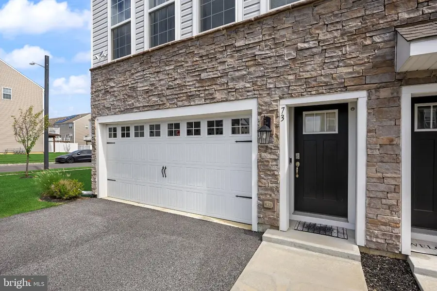 73 Sisters Farmstead Rd, Mount Laurel, NJ 08054 - #3