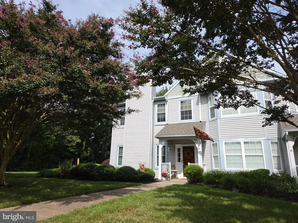 901 Sweetwater Dr, Cinnaminson, NJ 08077 - #1