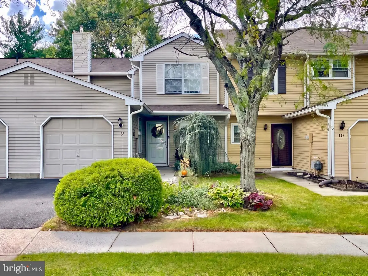 9 Covington Ct, Bordentown, NJ 08505 - #1
