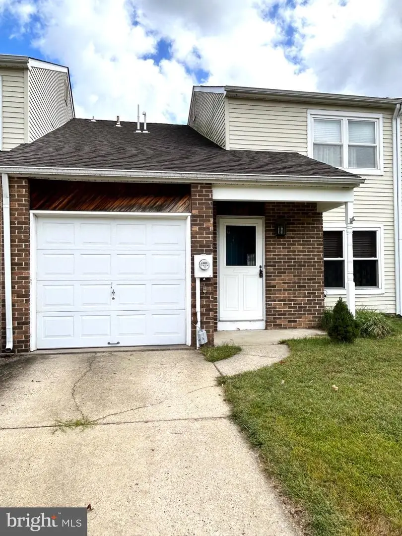 306 Foxwood Ln, Marlton, NJ 08053 - #1