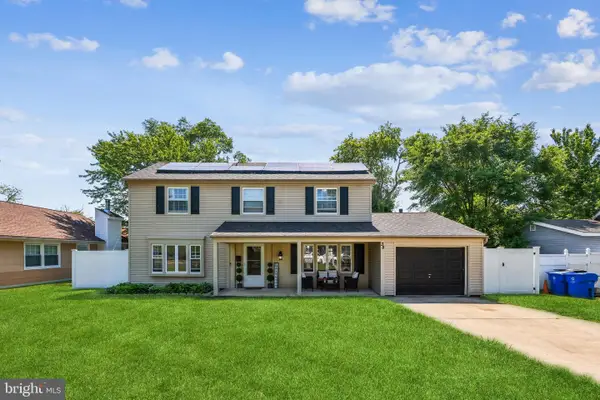 38 Mandolin Ln, WILLINGBOROUGH, NJ 08046