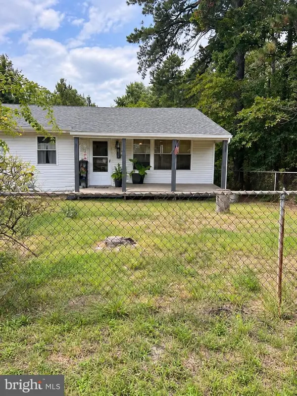 2376 Range Rd, BROWNS MILLS, NJ 08015