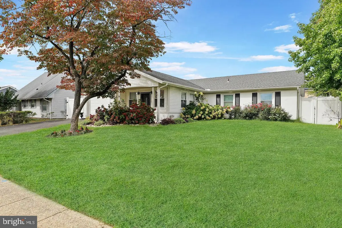 9 Bradford Ln, Willingboro, NJ 08046 - #1