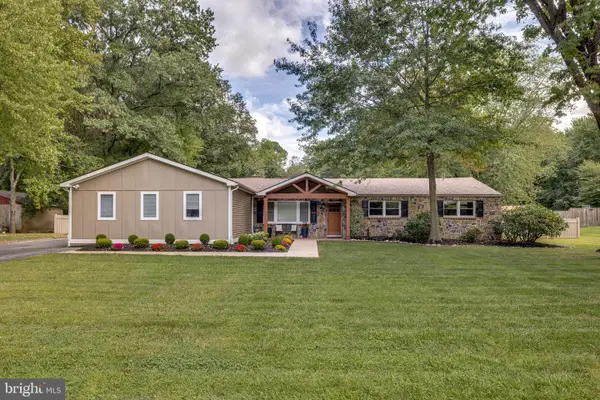 120 Waverly Ave, MOUNT LAUREL, NJ 08054