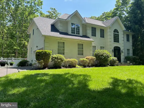 95 Strawberry Dr, SHAMONG, NJ 08088