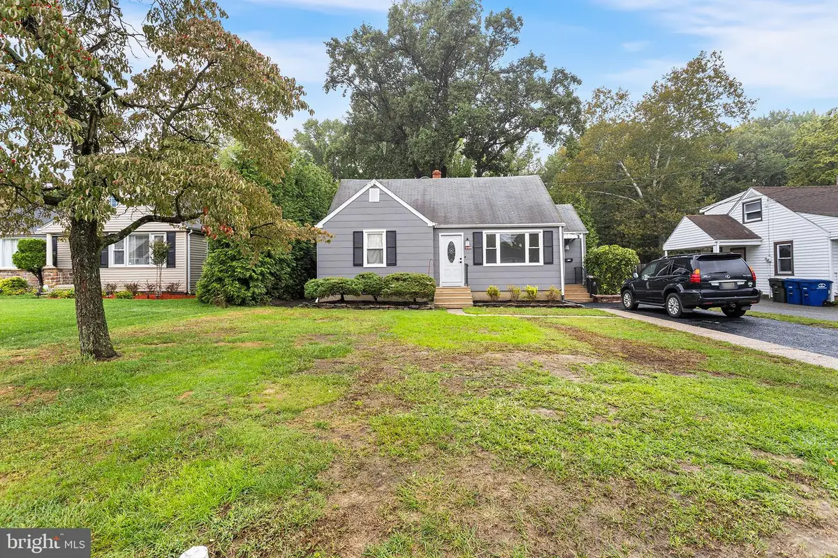 2018 Rancocas Rd, Burlington, NJ 08016 - #1