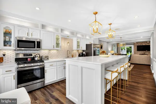 Address Withheld By Seller, MT LAUREL, NJ 08054