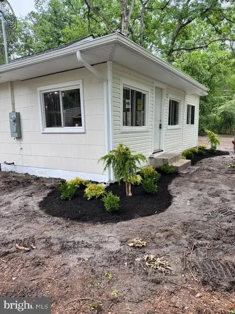 51 Bishop St, PEMBERTON, NJ 08015