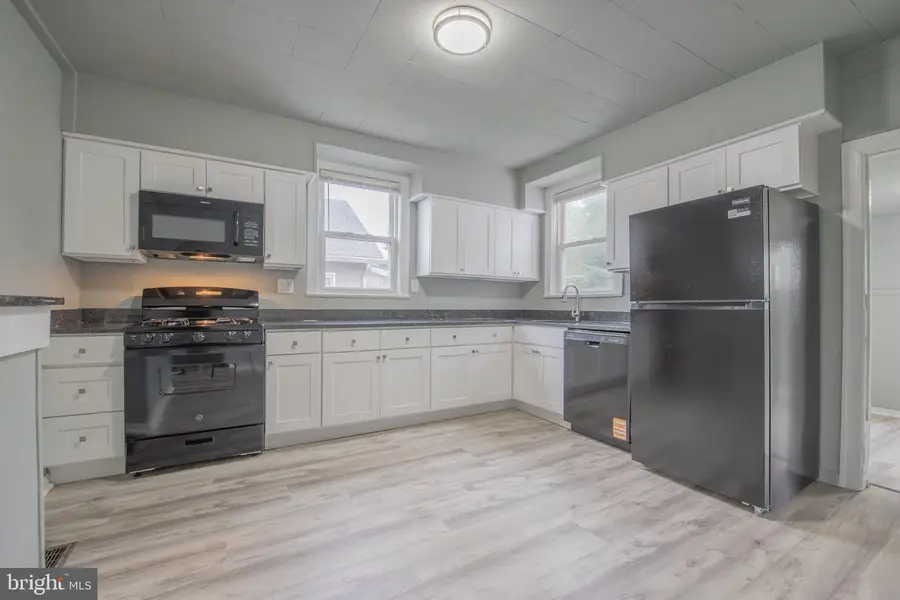 6 A Stewart Ave, Delran, NJ 08075 - #3
