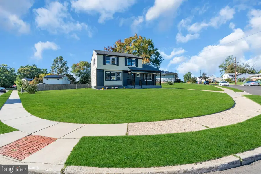 10 Larkin Rd, Burlington, NJ 08016 - #3