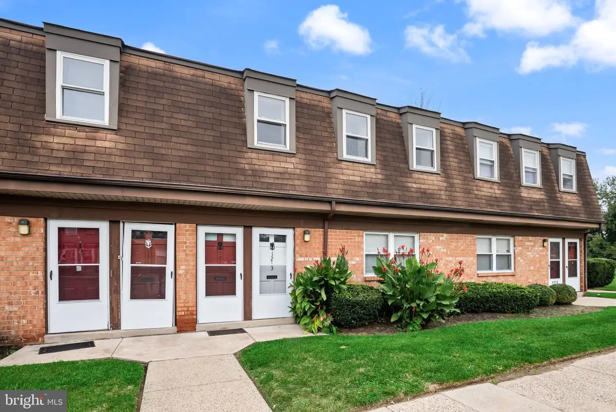 1214 Liberte Ct, Burlington, NJ 08016 - #1