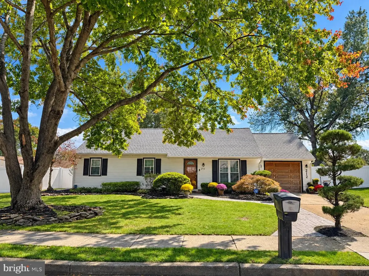 212 Southview Dr, Delran, NJ 08075 - #1