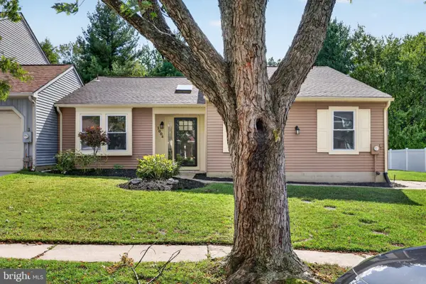1004 Jonathan Ln, MARLTON, NJ 08053