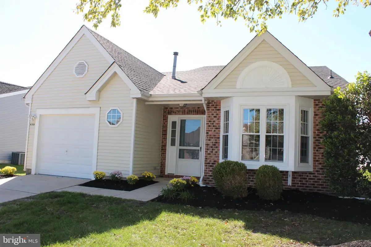 410 Elderberry Ct, Mount Laurel, NJ 08054 - #1