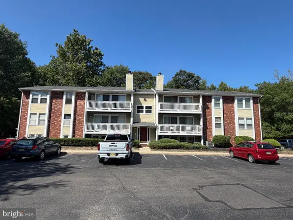 60 Sweetfern Ct, MARLTON, NJ 08053