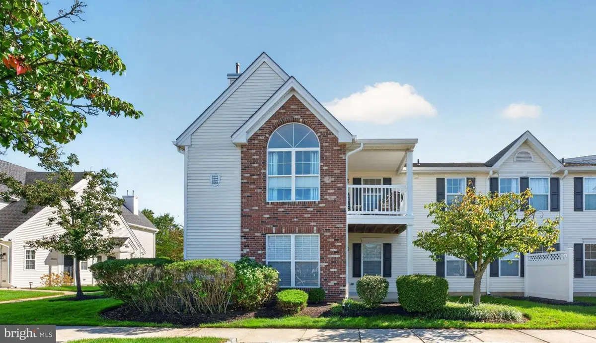 2606 Bluegrass Dr, Mount Laurel, NJ 08054 - #1