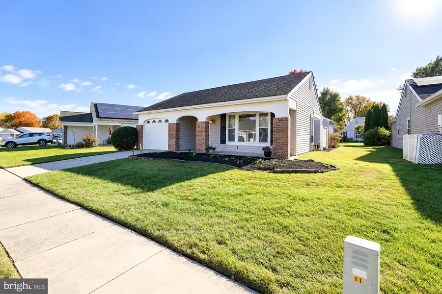 11 Burtons Dr, Leisuretowne, NJ 08088 - #2
