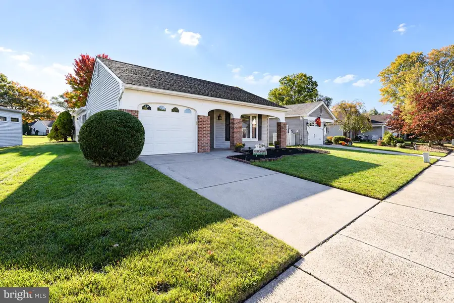 11 Burtons Dr, Leisuretowne, NJ 08088 - #3