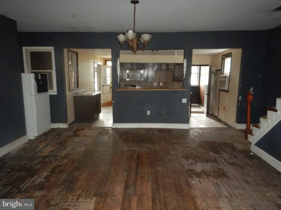 13 E Federal St, Burlington, NJ 08016 - #3