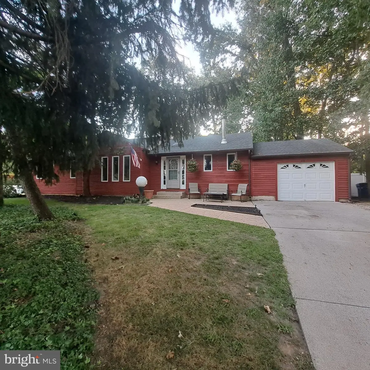 418 Chestnut St, Delran, NJ 08075 - #1