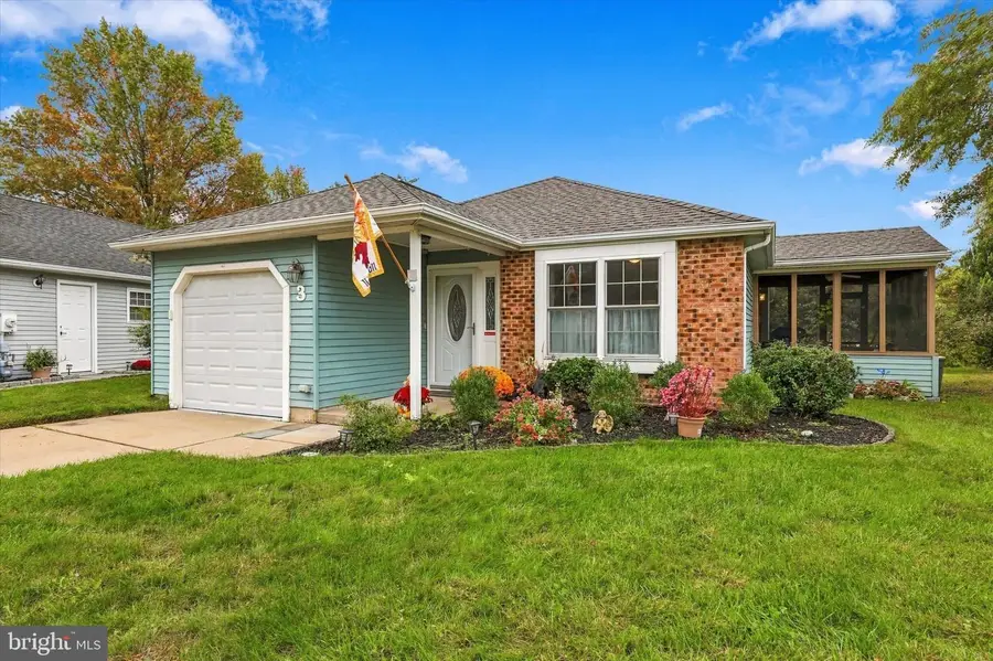 3 Avandale Ct, Mount Laurel, NJ 08054 - #2
