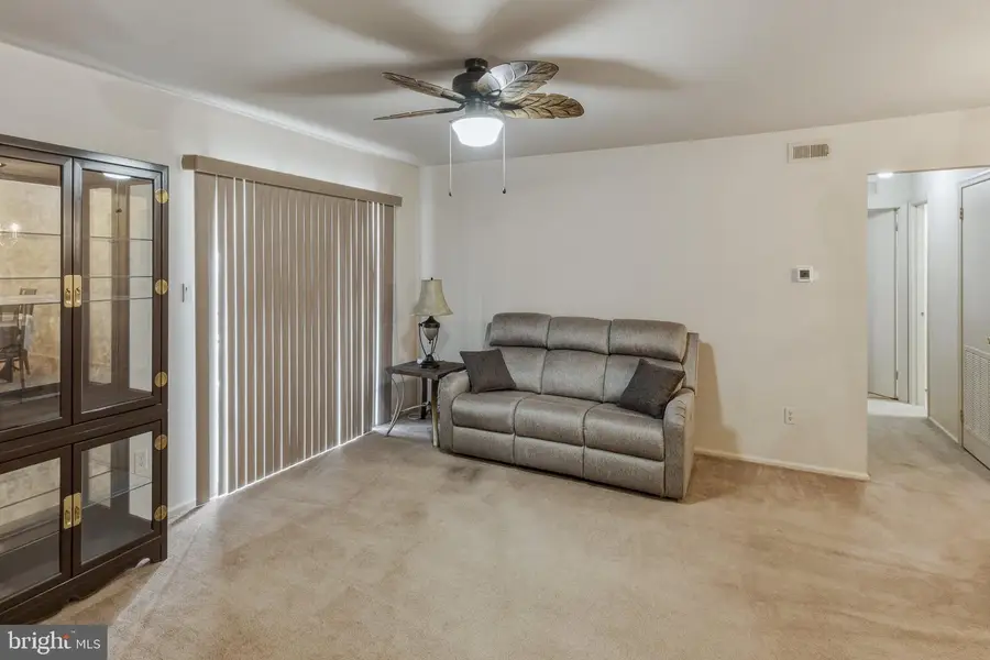 1566-b Thornwood Dr, Mount Laurel, NJ 08054 - #3