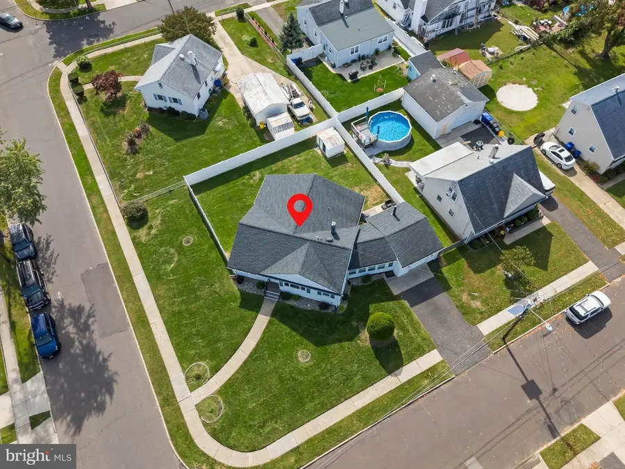 40 Woodbine Ave, Maple Shade, NJ 08052 - #3