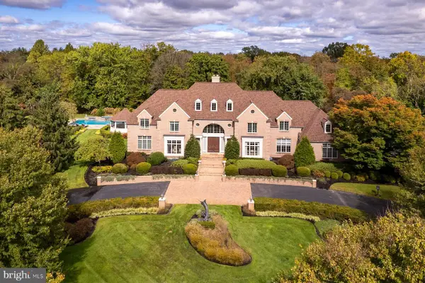405 Pond View Dr, MOORESTOWN, NJ 08057