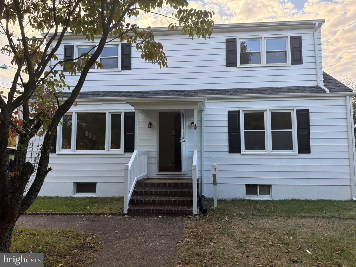 11 9th Ave, Roebling, NJ 08554 - #1