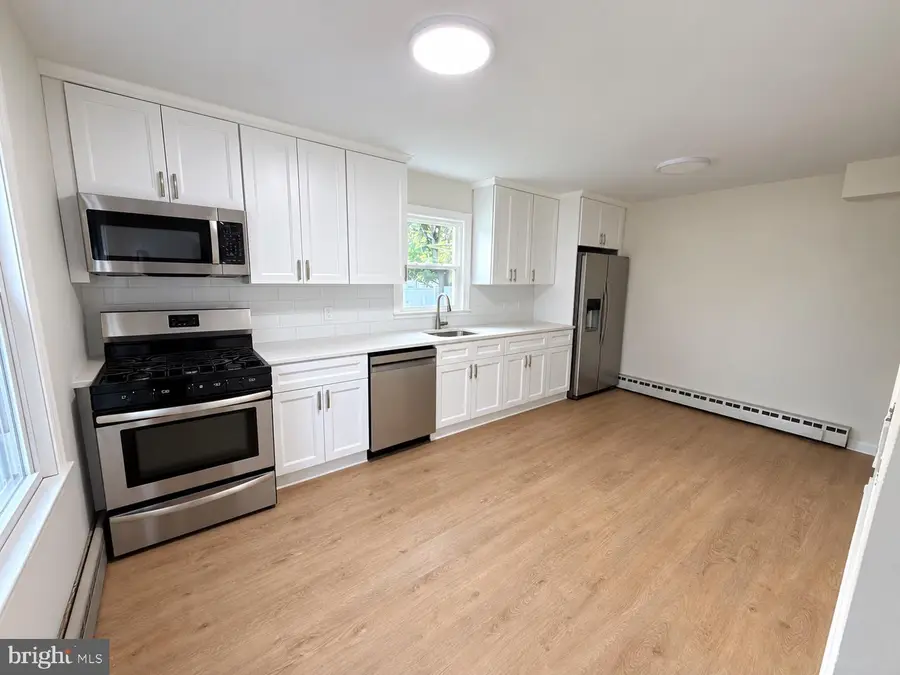 11 9th Ave, Roebling, NJ 08554 - #3