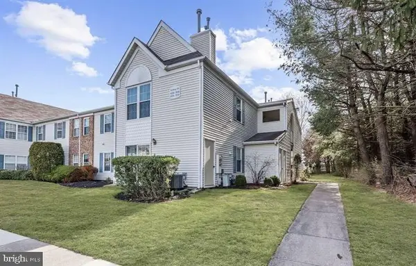 501-a Ginger Dr, MOUNT LAUREL, NJ 08054