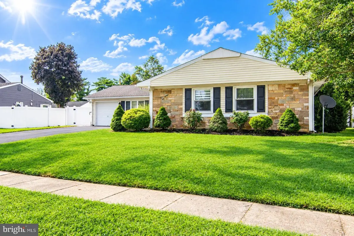 28 Gimble Ln, Willingboro, NJ 08046 - #1