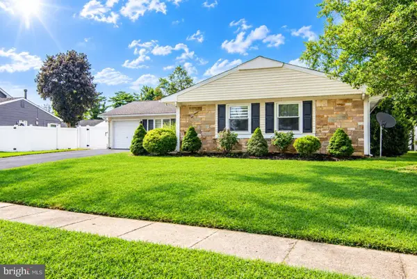 28 Gimble Ln, WILLINGBORO, NJ 08046
