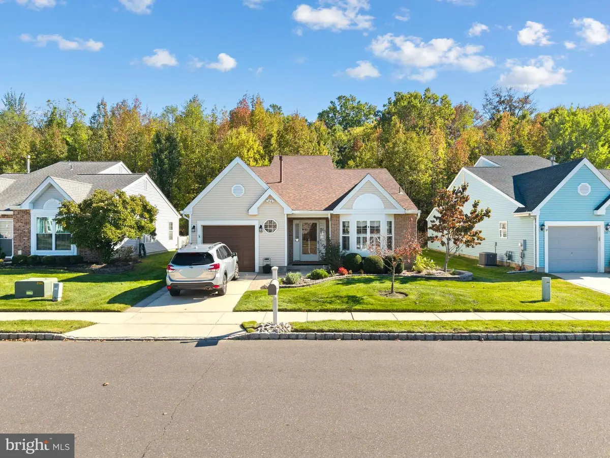 112 Peppergrass Dr S, Mount Laurel, NJ 08054 - #1