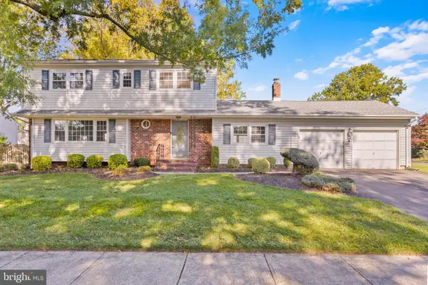 4 Arlington Rd, BORDENTOWN, NJ 08505