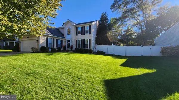 6 Canterbury Ct, LUMBERTON, NJ 08048