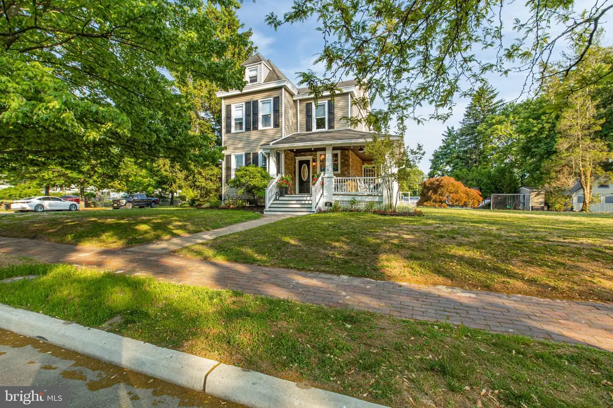 48 Rowland St, Palmyra, NJ 08065 - #1