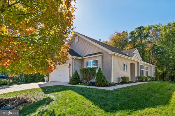 28 Warwick Way, SOUTHAMPTON TWP, NJ 08088