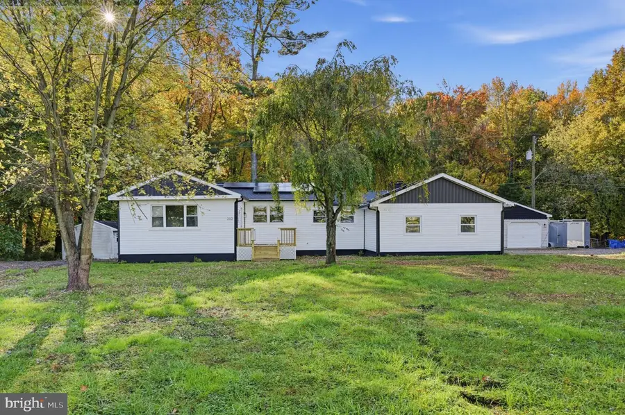202 Arneys Mount Rd, Pemberton, NJ 08068 - #3