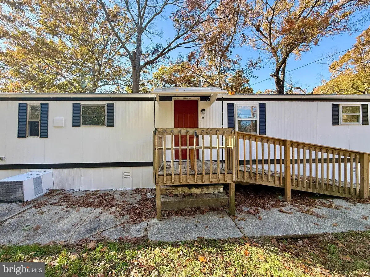 6415 Magnolia Dr, Millville, NJ 08332 - Image #1