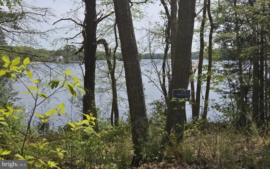 252 Lake Shore Dr, Millville, NJ 08332 - Image #2