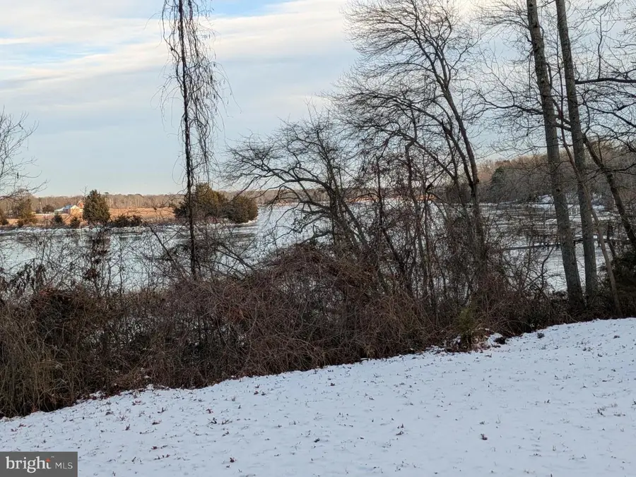 700 Ne Lake Shore Dr, Millville, NJ 08332 - Image #3