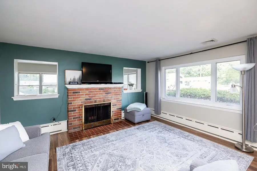 208 Oaklawn Ter, Vineland, NJ 08361 - Image #3