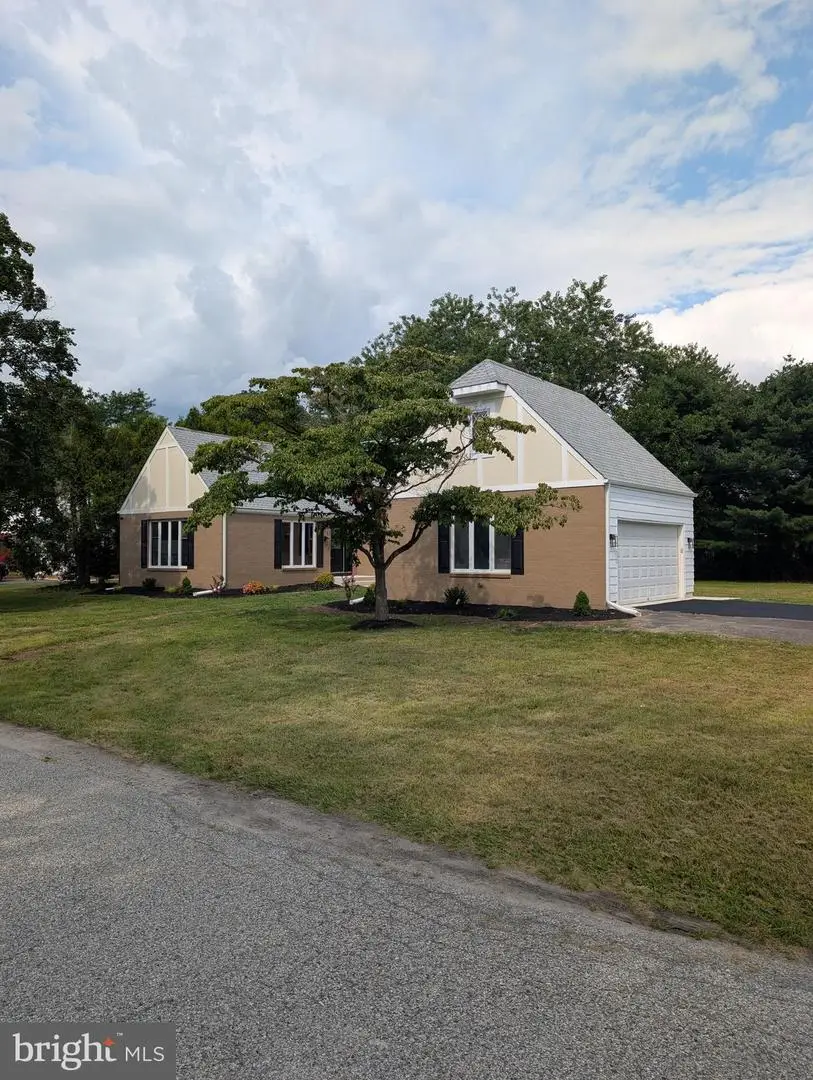 1037 Queens Rd, Vineland, NJ 08361 - Image #3